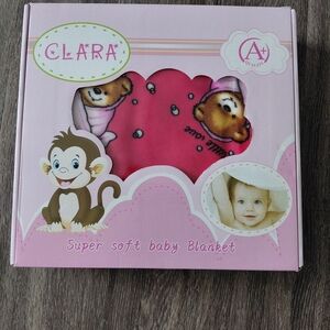 LARA Pink Baby Blanket with Bear Print